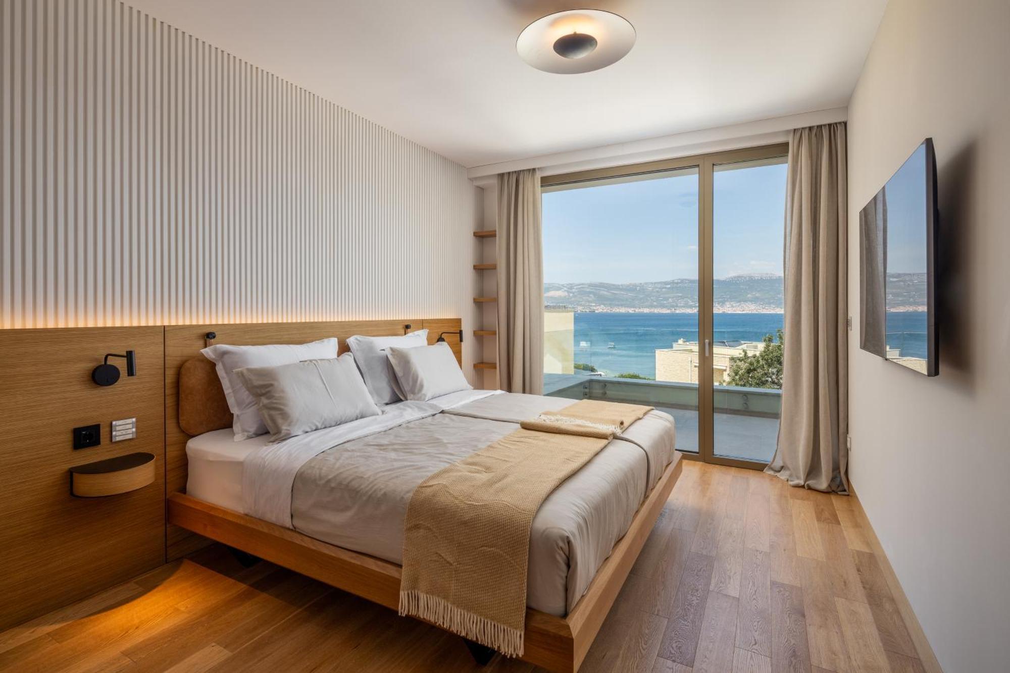 Acadia Beach Villas & Apartments Слатине Экстерьер фото