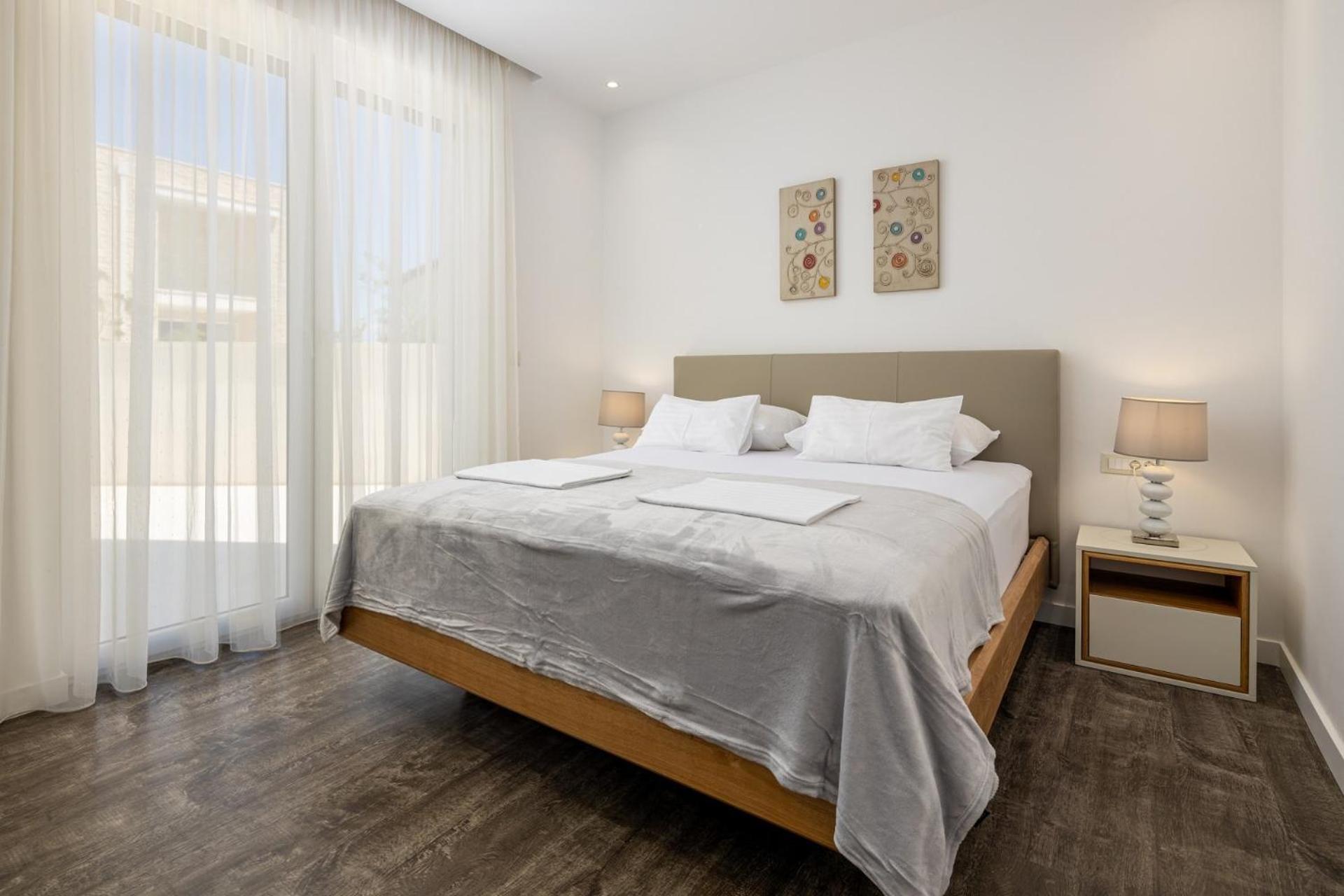 Acadia Beach Villas & Apartments Слатине Экстерьер фото